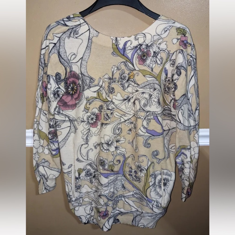 Cacharel V-Back Wool Sweater Floral Size Medium